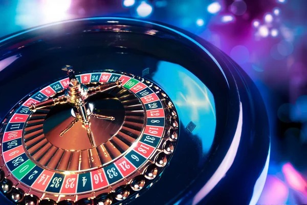 Ninja vs Samurai live-dealer table interface on hau togel mobile app